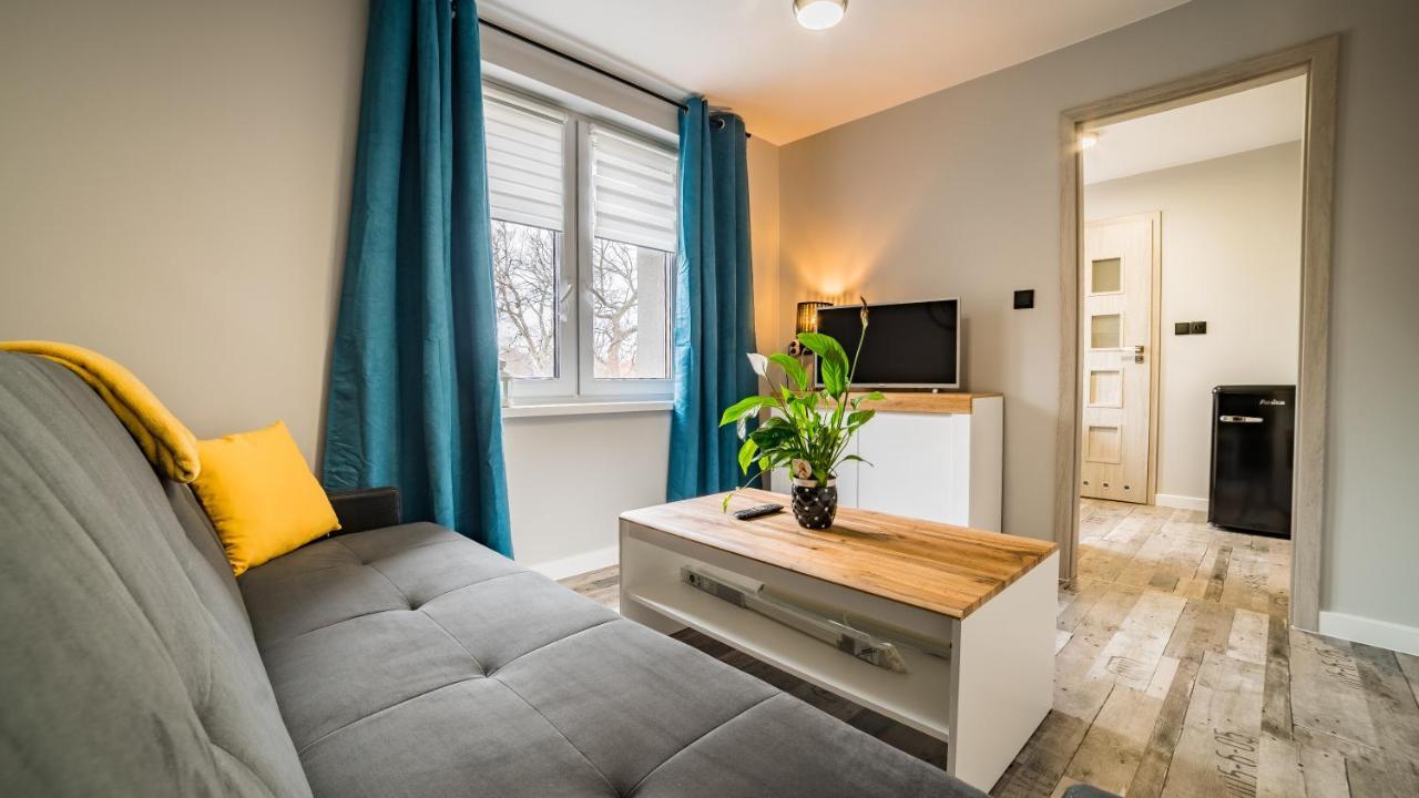 Apartamenty Silvana โควารี ภายนอก รูปภาพ